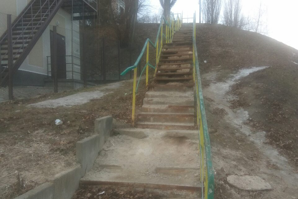 Киевские дети ходят в школу, рискуя жизнью