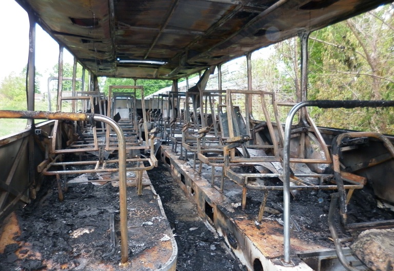 Под Киевом сгорел автобус