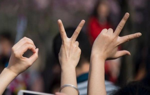 Киевсовет требует украинизации жестового языка