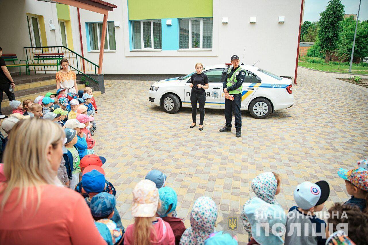 В детсад Броваров пришла полиция