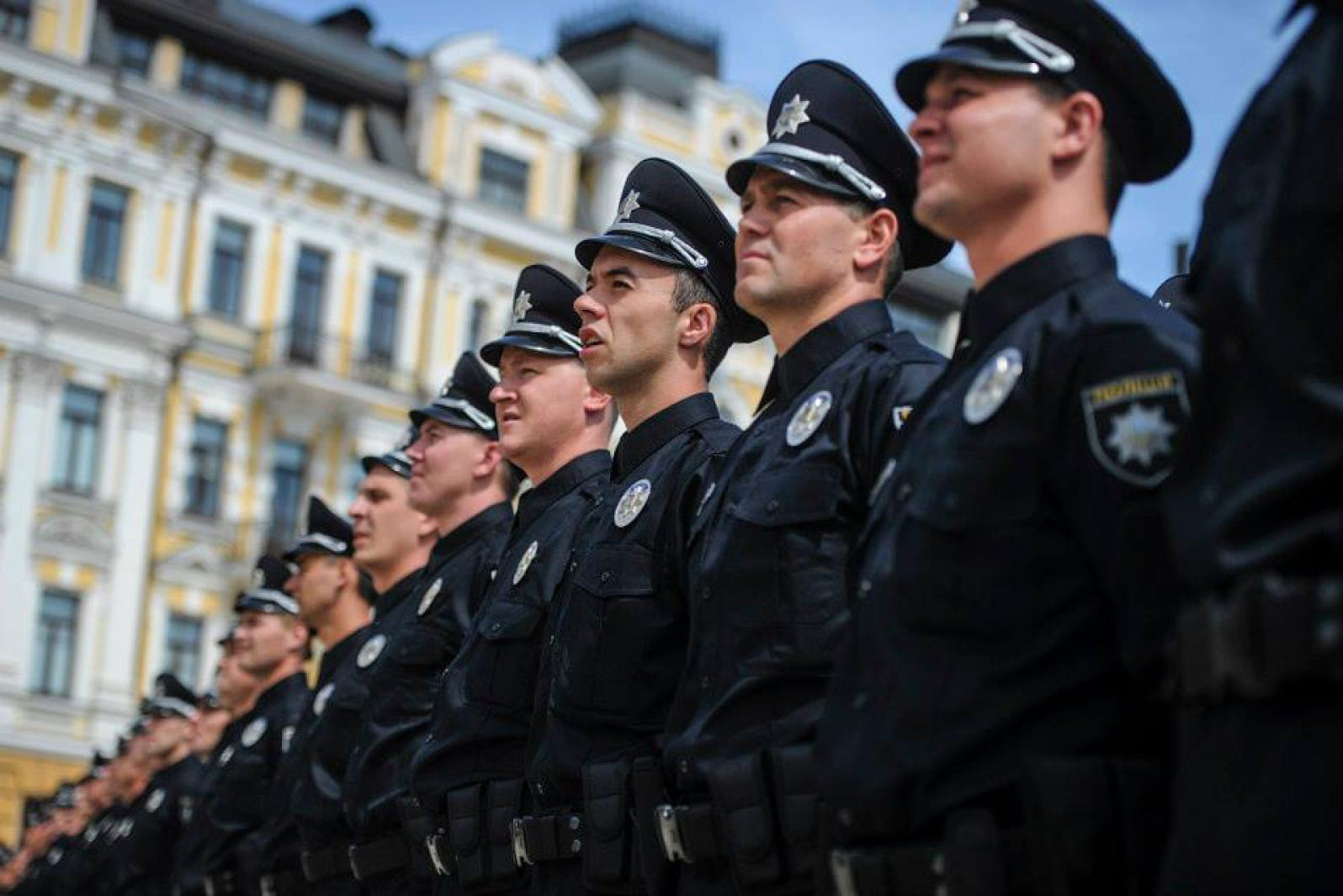 В Киеве резко сократили число полицейских