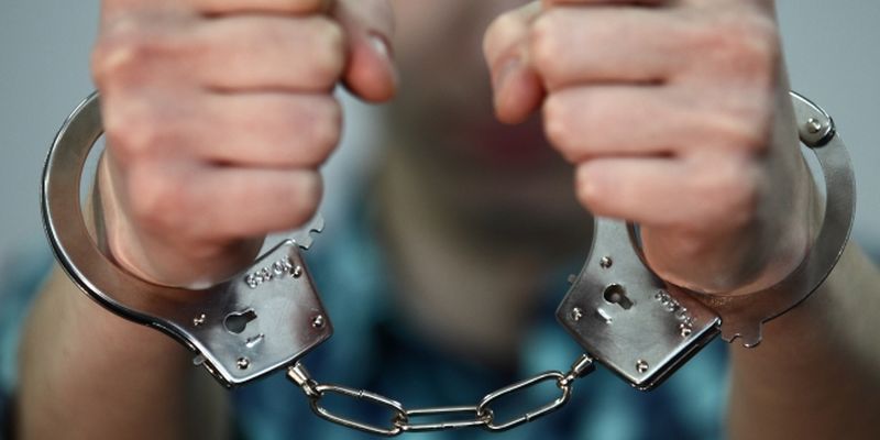 Патрульная полиция задержала почти 700 человек