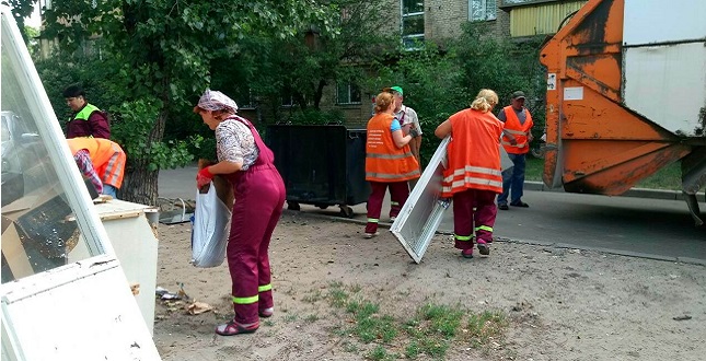 На Березняках расчистили свалки