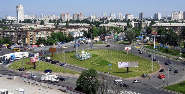 Дарницкую площадь капитально отремонтируют