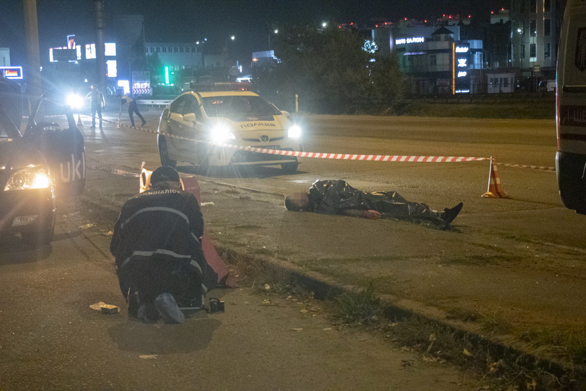 В Киеве убили молодого мужчину