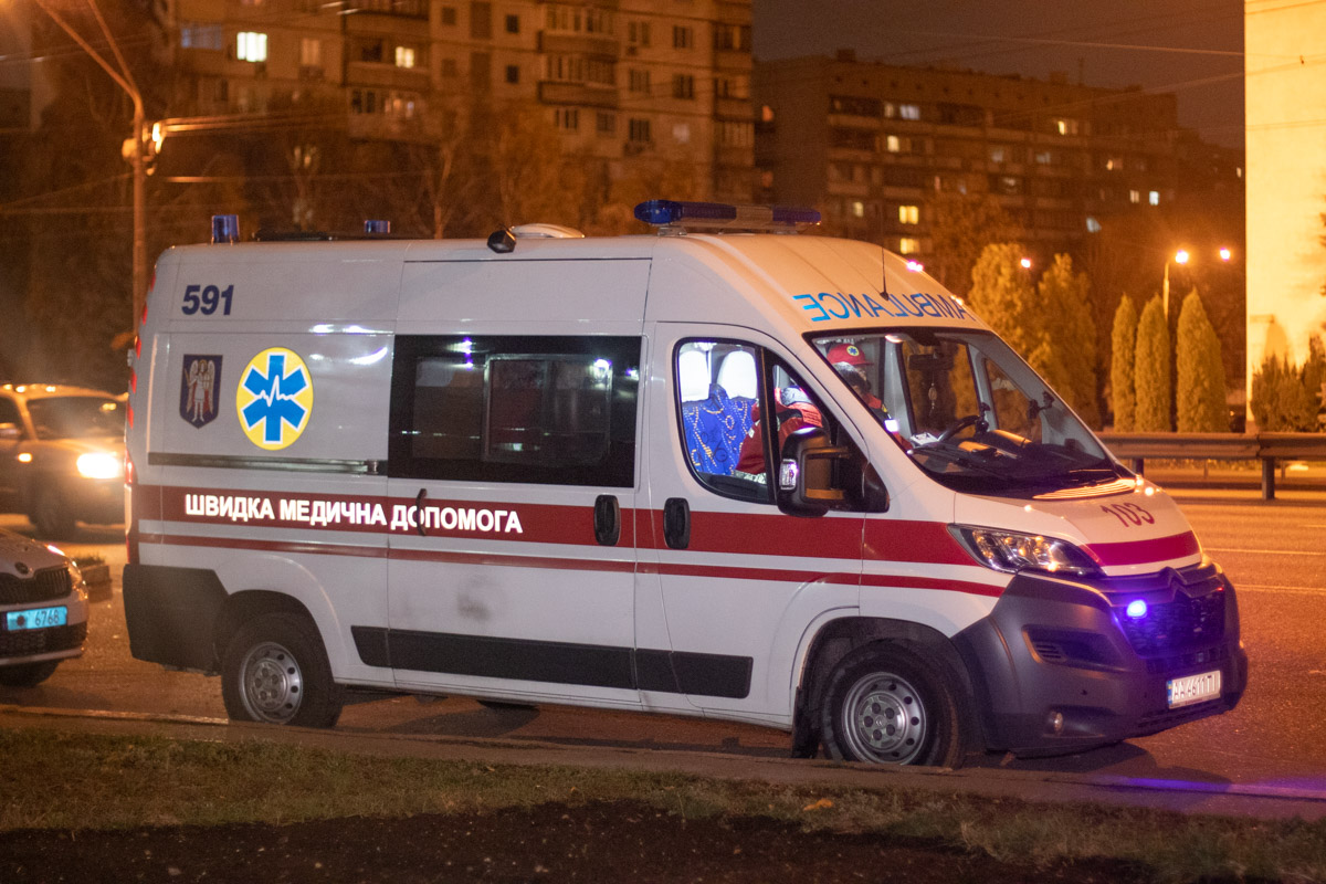 В Киеве во время пожара погиб человек (видео)