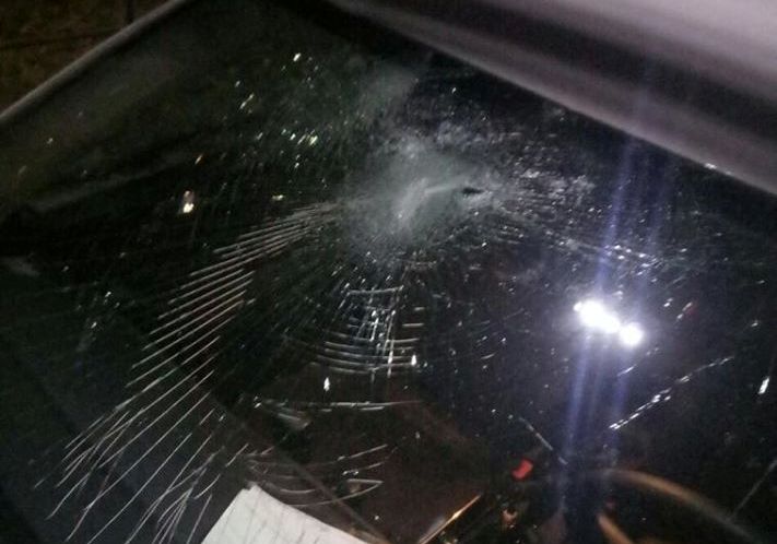 В Белой Церкви пьяная дама разбила камнем машину полиции