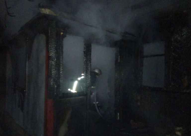 Мужчина сгорел заживо в доме под Киевом