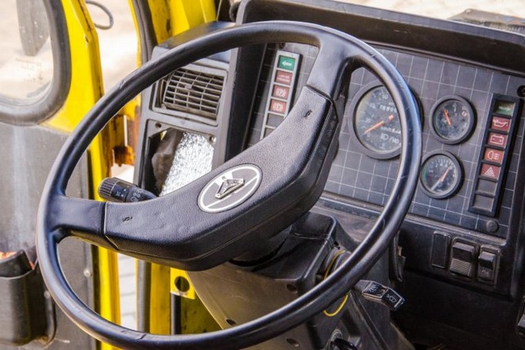 В Киеве водитель городского автобуса не знал маршрут движения