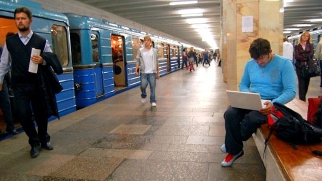 Оборудование киевского метрополитена продают с молотка
