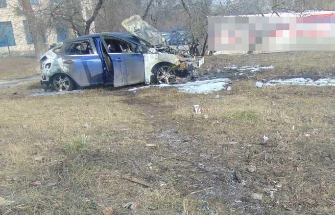 Киевлянину сожгли машину за неправильную парковку
