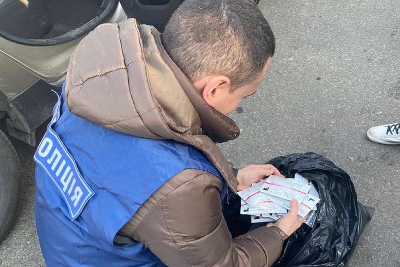 Под Киевом продают фальшивые тесты на коронавирус