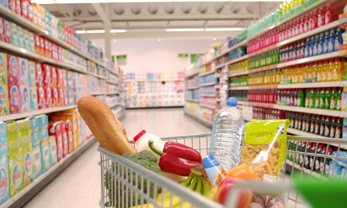 Киевские супермаркеты подняли цены на продукты