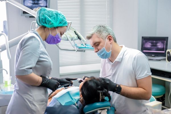 В Киеве закрыли стоматологические клиники
