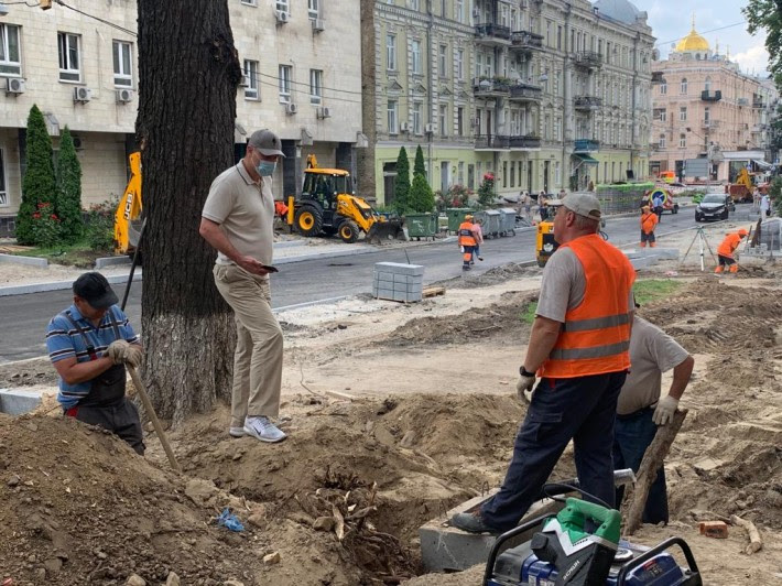 Кличко проверил, как в Киеве ремонтируют улицы