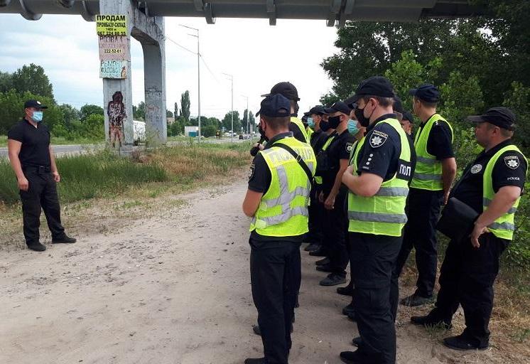 Пропавшего в Киеве мальчика нашли возле кладбища