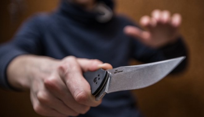 В Киеве иностранец ударил ножом знакомого