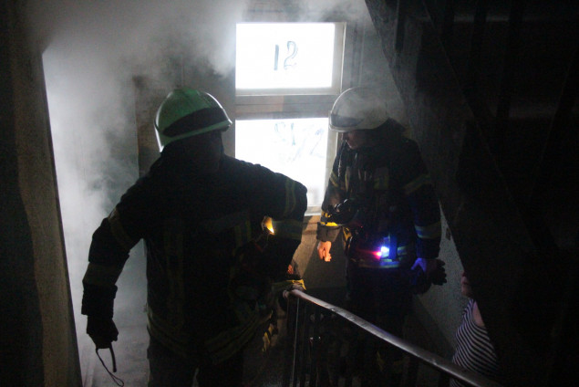 В Киеве во время пожара погиб  человек