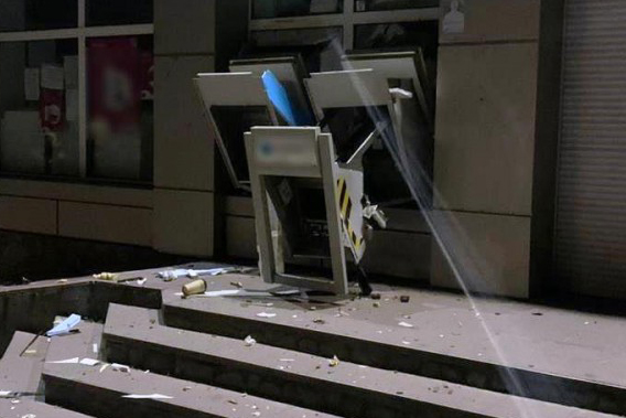 Появилось видео взрыва банкоматов в Боровой