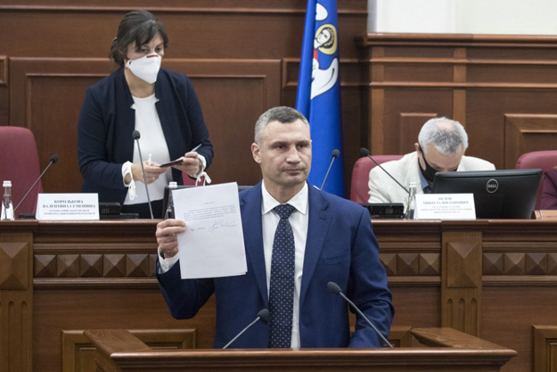 Виталий Кличко принял присягу
