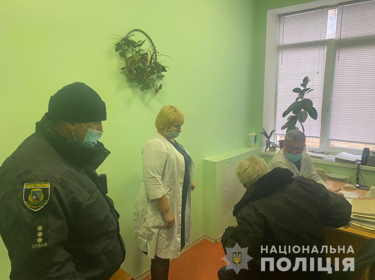 Под Киевом водителя за рулем разбил инсульт