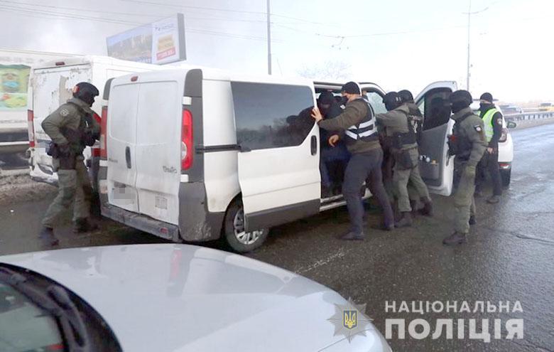 В Киеве действовала банда иностранцев. Полиция провела массовые обыски