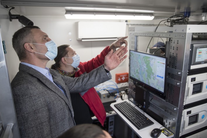 В Киеве установлены два поста мониторинга воздуха