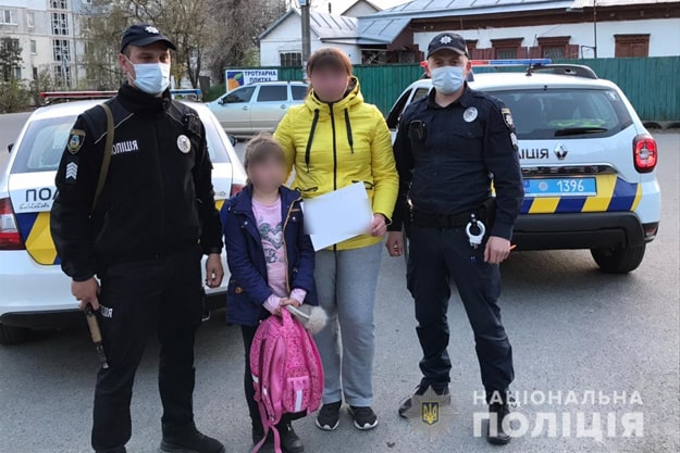 В Обуховском районе полицейские разыскали пропавшую школьницу