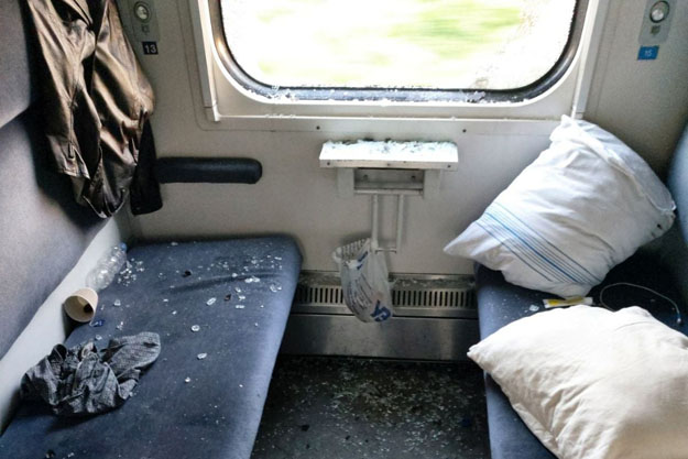 В поезде Киев-Трускавец пассажир устроил погром