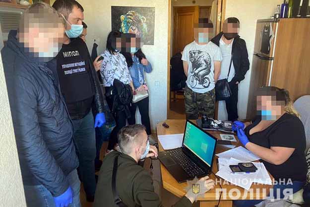 Киевские полицейские задержали распространителя детской порнографии