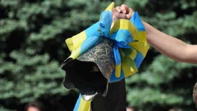 Для киевских выпускников прозвучал последний звонок в онлайн-режиме