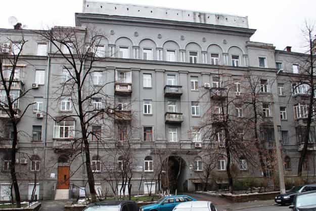 Киевская прокуратура через суд требует вернуть в собственность города квартиру в центре столицы
