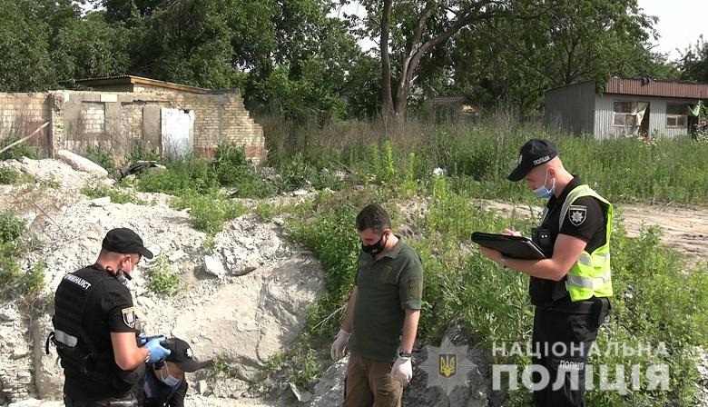 В Днепровском районе Киева совершено убийство (видео)