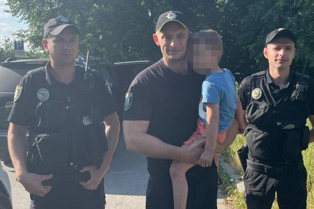 Киевские полицейские всю ночь искали пятилетнего мальчика