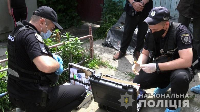 В Киеве совершено убийство. Киевлянин ударил ножом своего приятеля (видео)