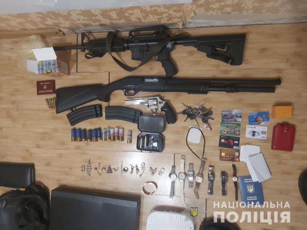 В Киевской области бандиты пытали состоятельных граждан раскаленными утюгами. Состоится суд
