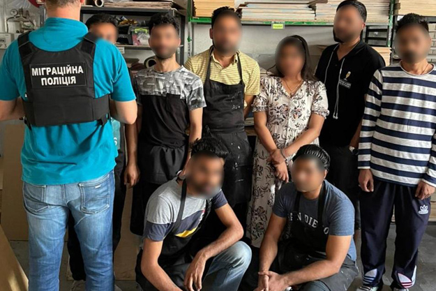 Полиция Киевской области задержала десять нелегалов из Индии, Пакистана и Бангладеш