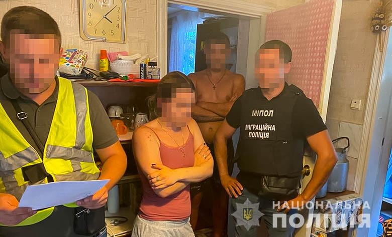 В Киеве задержаны женщина-сутенер и пять проституток. Сколько стоили услуги сексуального характера