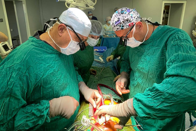 В Киеве проведена уникальная операция на сердце