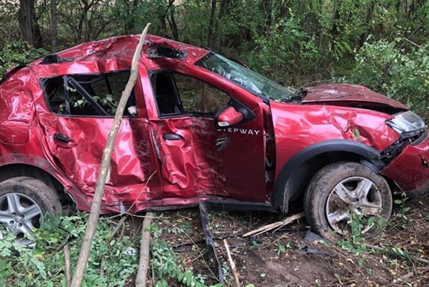 В ДТП под Киевом погибла женщина-пассажир автомобиля Renault