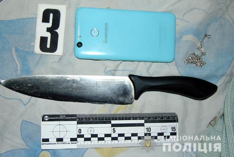В Киеве совершено убийство. Женщина убила ножом сожителя во время совместной пьянки
