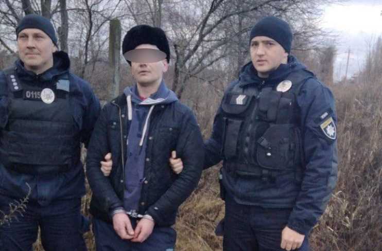 Полиция Киевской области задержала подсудимого, который напал на конвоиров и сбежал из-под стражи