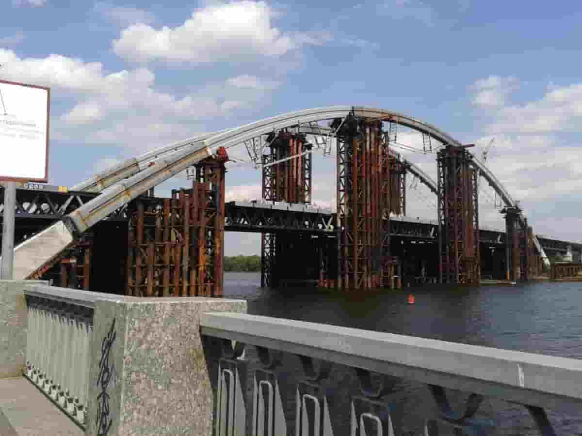 В Киеве планируют построить новые мосты через реку Днепр
