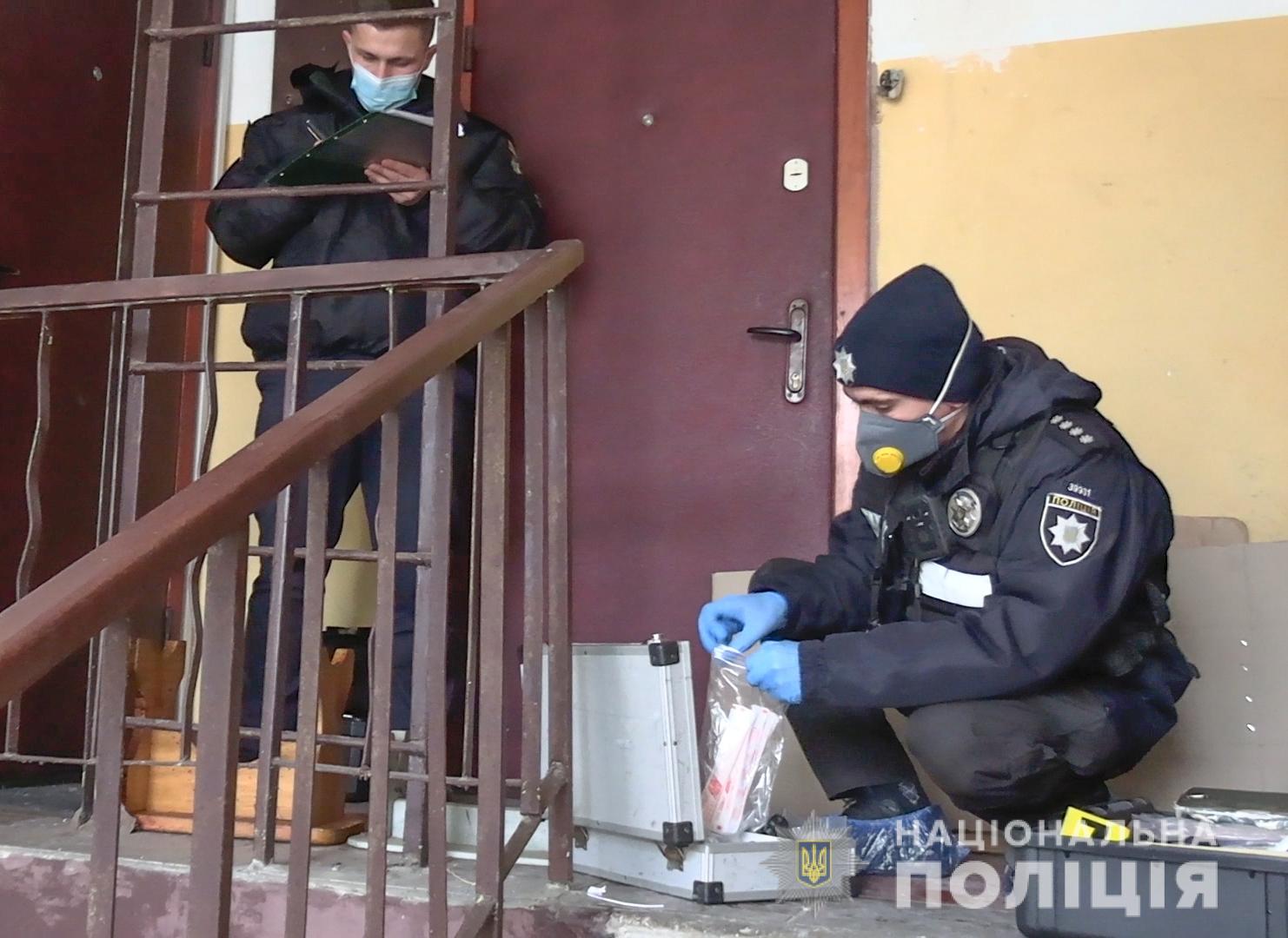 В Киеве семейная ссора завершилась убийством. Погибла пенсионерка (видео)
