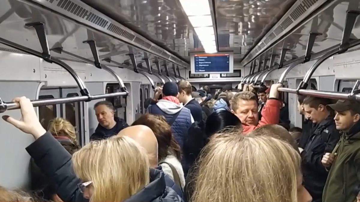 В киевском метро значительно увеличился пассажиропоток