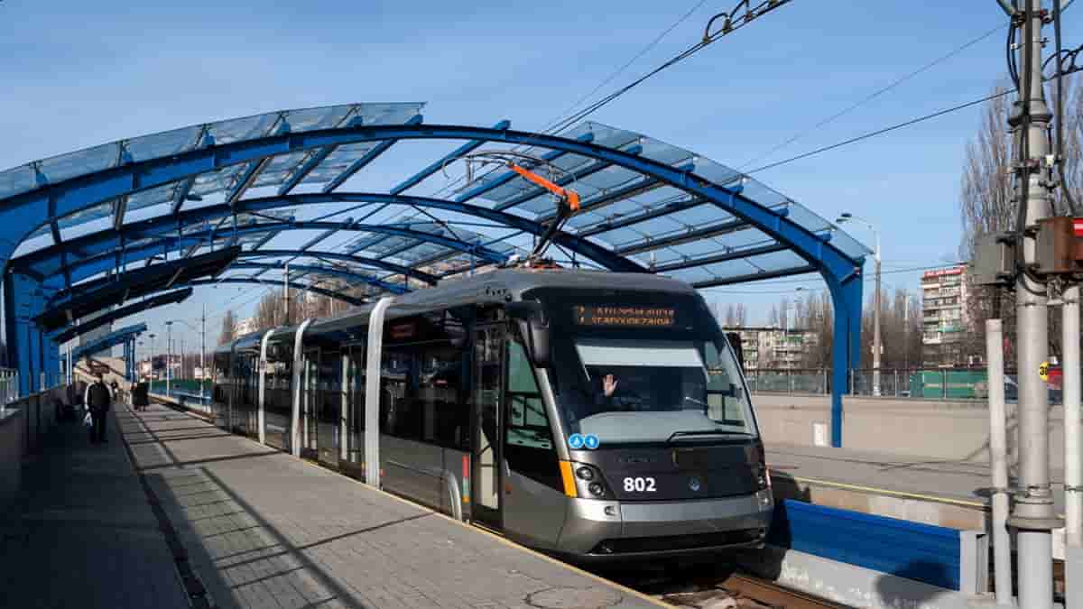 В Киеве на Троещине планируется реконструкция трамвайной линии. На ремонт потратят 759 миллионов гривен