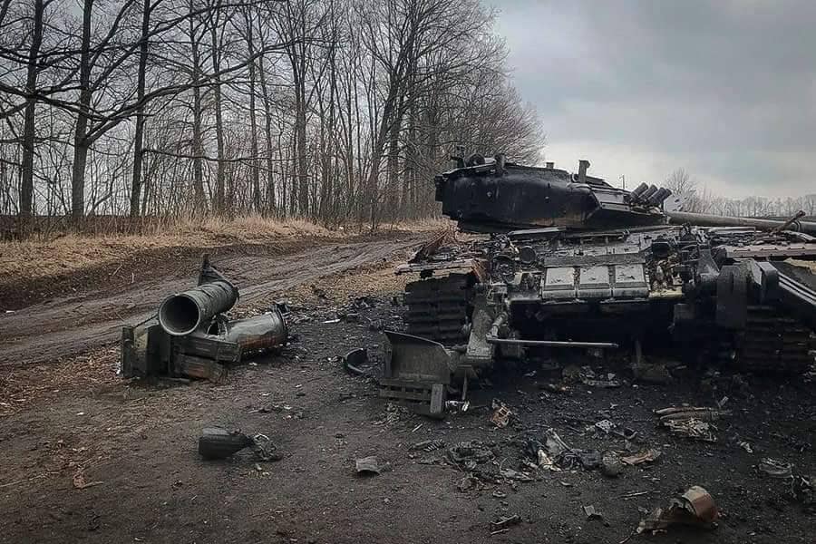 Украинские войска за сутки уничтожили 10 танков РФ и поразили пять воздушных целей  – Генштаб ВСУ