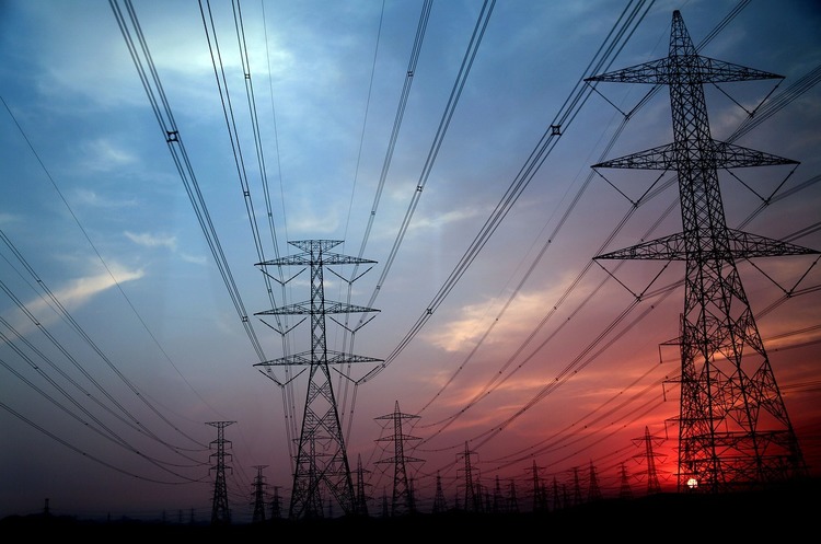 “Киевские электросети” возобновила работу центров обслуживания клиентов по двум адресам