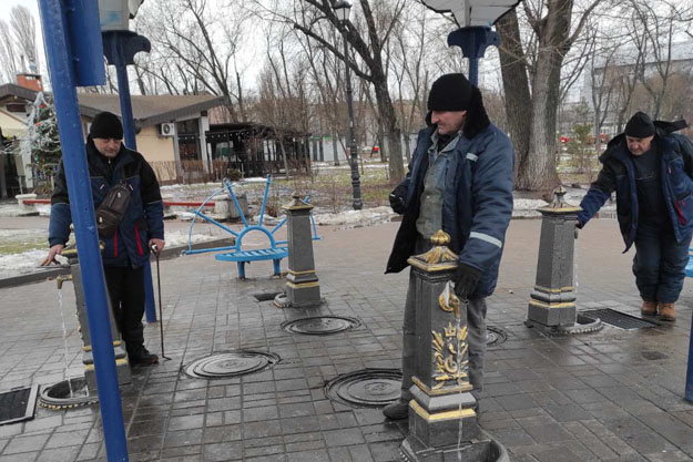 В Киеве отремонтировали 72 бюветных комплекса
