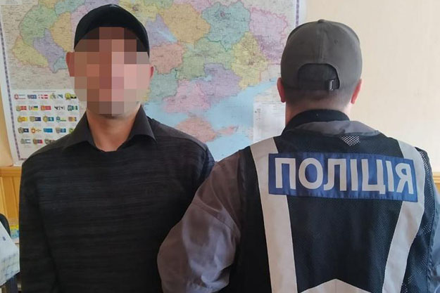 Киевские оперативники задержали осужденного за убийство